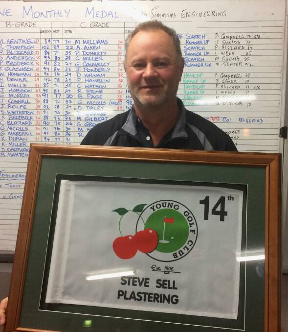 LONG TIME MEMBER: Steve Sell was presented with a parting gift recognising his commitment to the Golf Club over many years. Photo: Craig Watson.