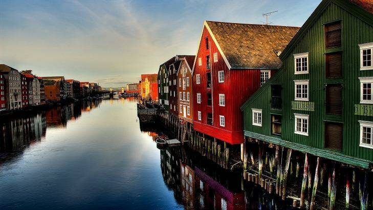 Trondheim warehouses on waterfront.  Photo: Michael Echteld
