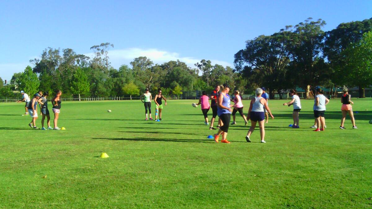 TRAINING: The Burrangong Bears training at Cranfield Oval on Monday afternoon. 			(sub)