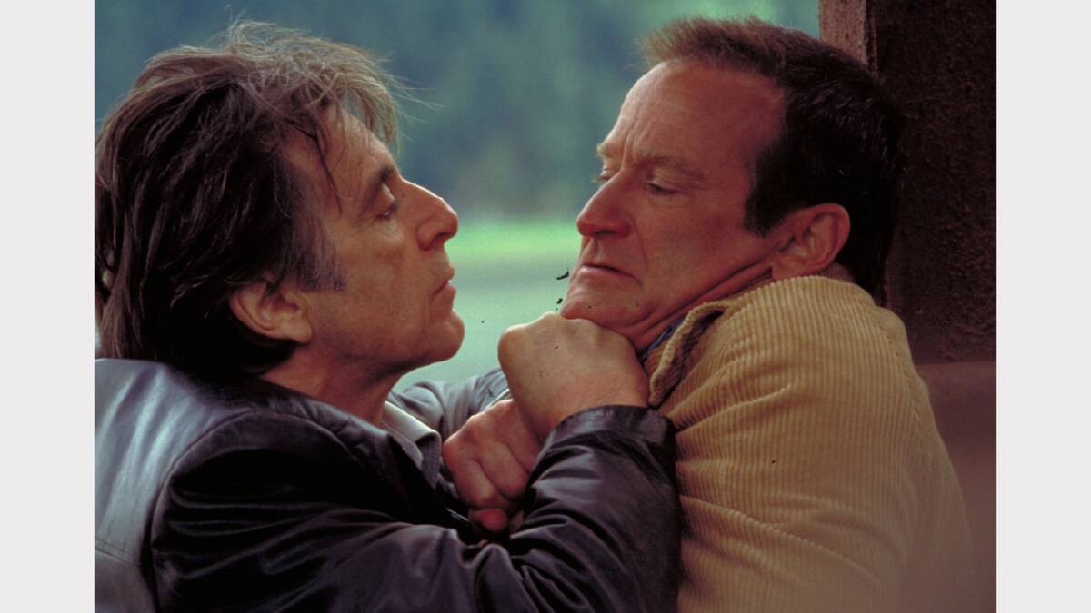 Al Pacino and Robin Williams as Walter Finch in Insomnia.