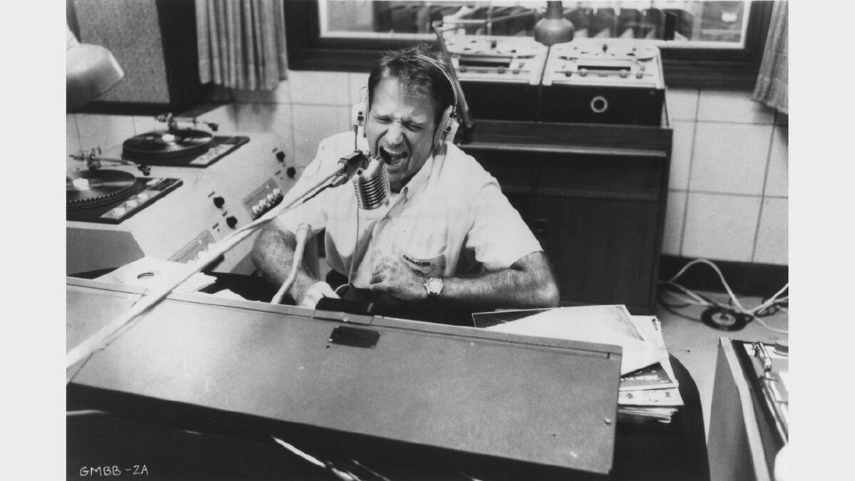 Robin Williams as Adrian Cronauer in a scene from Good Morning, Vietnam
