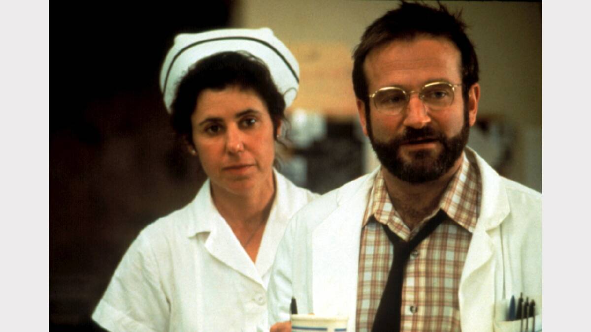 Julie Kavner and Robin Williams in Awakenings