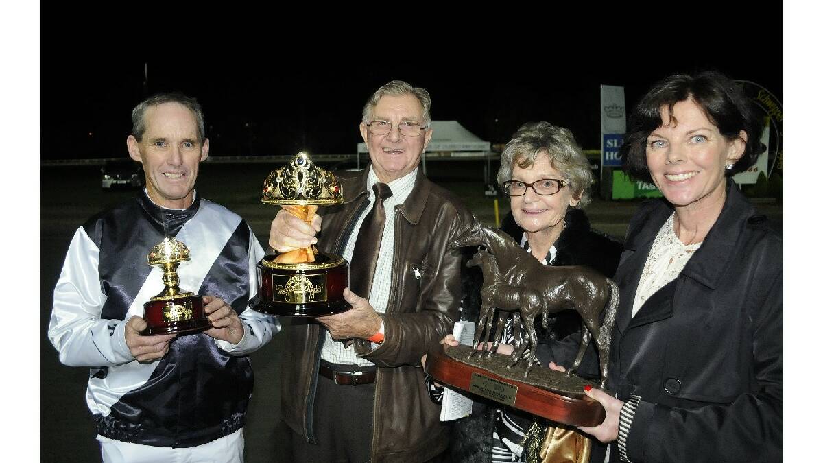 WINNERS: Bathurst Gold Tiara Final winners Mark Hewitt (driver) with John, Mary and Jackie Gibson. Photo: Western Advocate