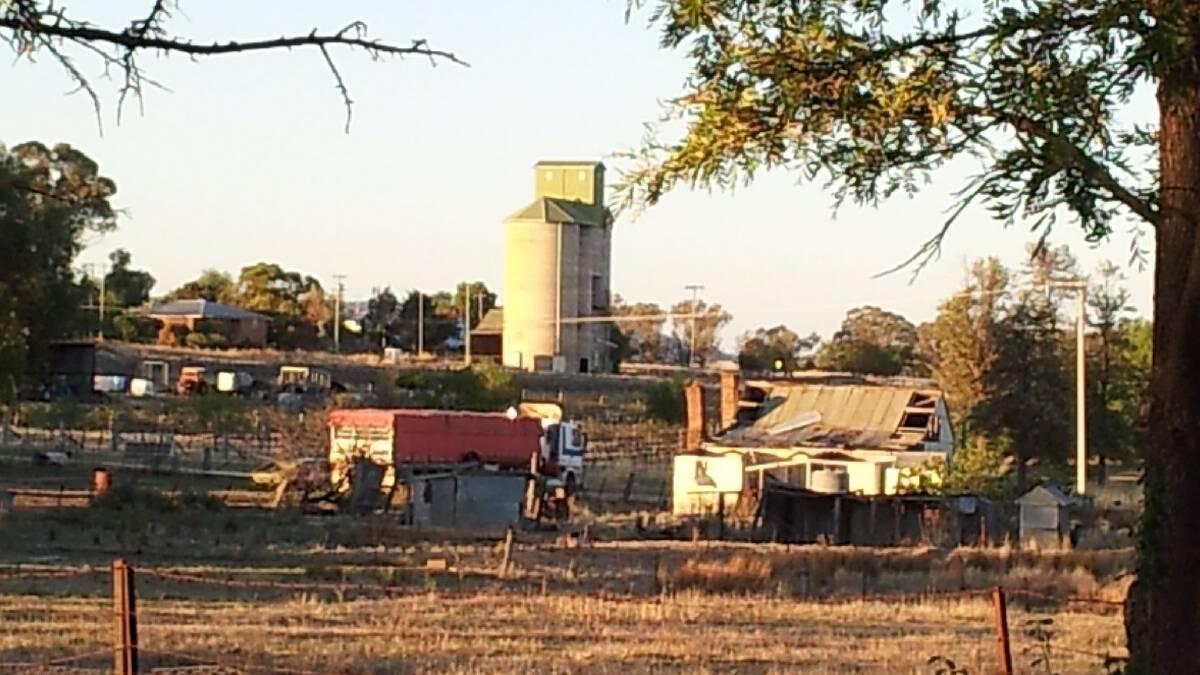 Silo and ruins seen from the main street. 