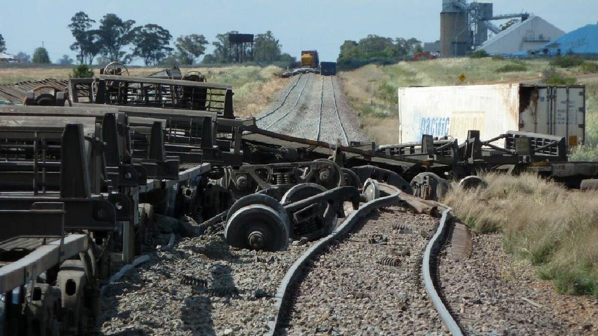 Defective track leads to train derailment: A weak track formation contributed to the derailment of six train wagons and damage to 15 kilometres of track, according to a new Australian Transport Safety Bureau (ATSB) report.
