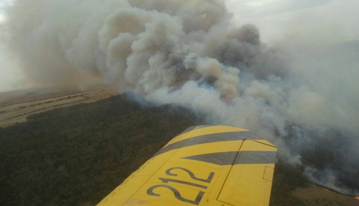 Aerial photo of the Watershed fire. Photo courtesy NSWRFS.