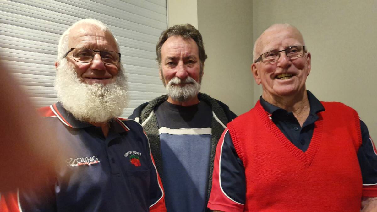 WEDNESDAY NIGHT WINNERS: Garry Henry, Wal Penfold and Chris Wright.