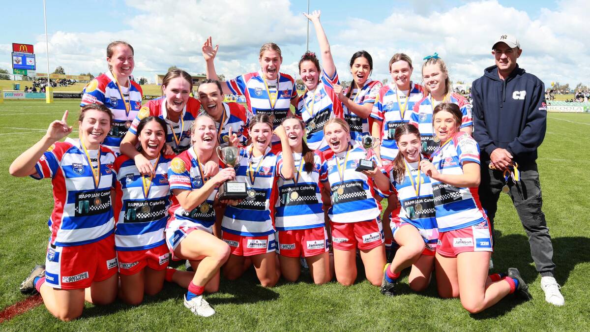 SWEET SUCCESS: Young's leaguetag side celebrate after going through the season undefeated after a 18-4 win over Kangaroos. Picture: Les Smith