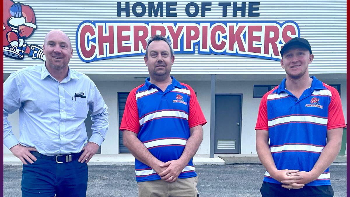 SWITCHING ROLES: Young president Josh Powderly (centre) welcomes Nick Cornish (right) as the club's new coach replacing Nick Hall (left) for 2022.
