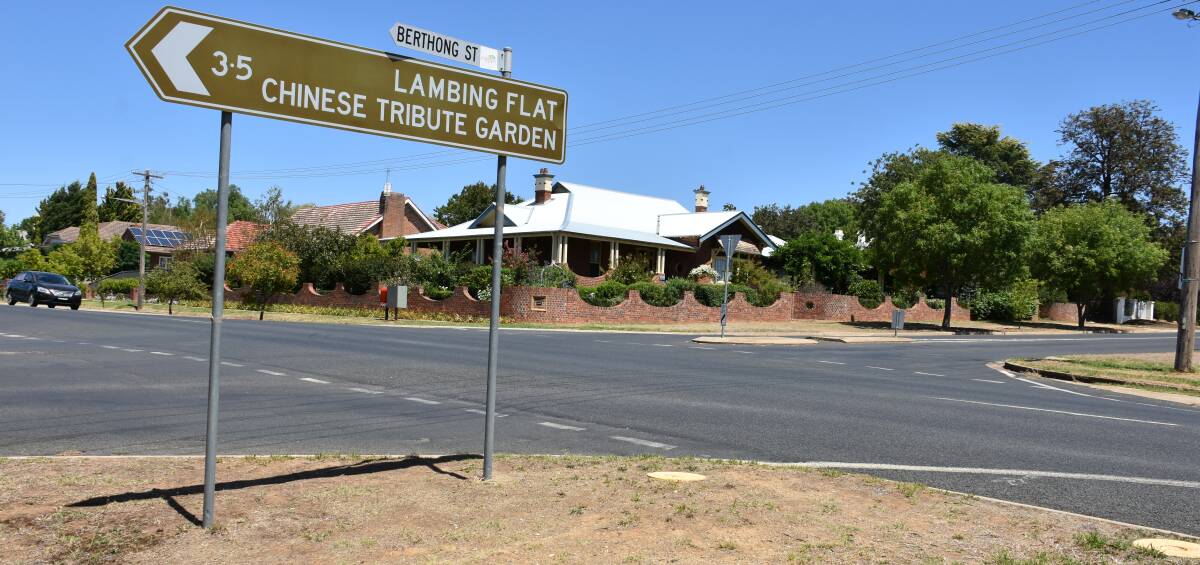 A new roundabout is set to be installed at the intersection of Wombat and Berthong Streets. Photo: Peter Guthrie