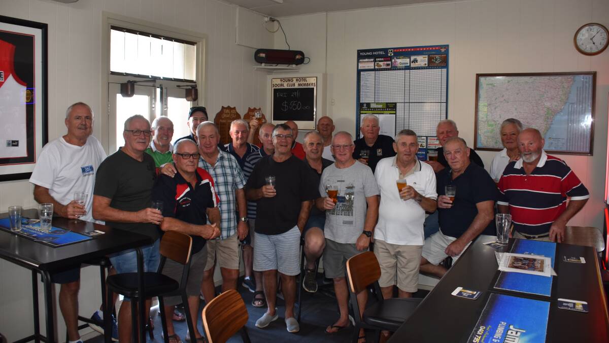 Former teammates and close friends of David "Chook" Howell at Young Hotel on Friday afternoon. Photo: Peter Guthrie