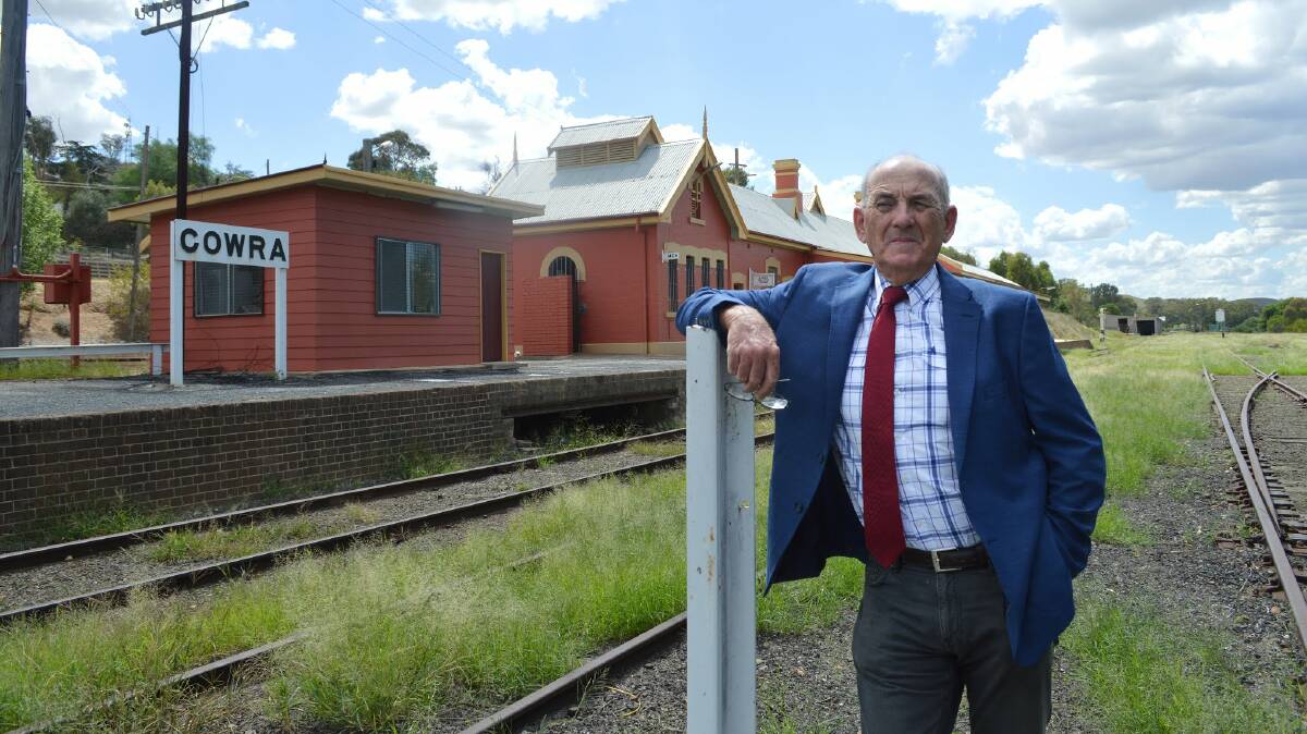 Cowra mayor Bill West is urging Hilltops Council to reconsider plans to investigate the use of a section of the Blayney-Demondrille line for pedestrians and cyclists.