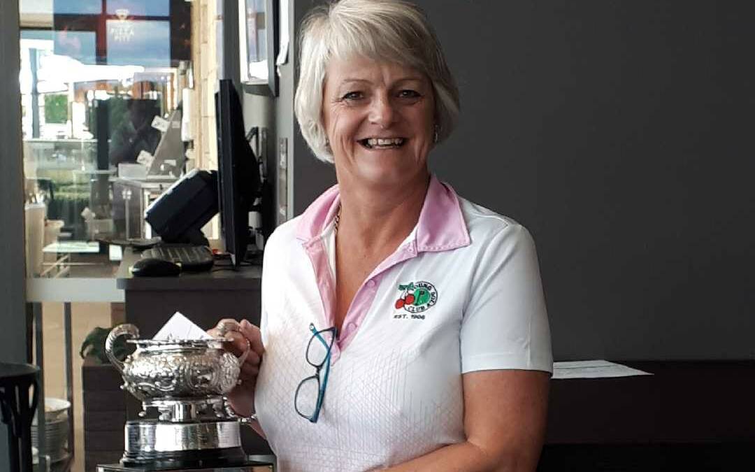 Leanne Slater was the winner of Una Bowl with a 36 hole score of 158 nett at the Golf NSW Country Week Richmond, Lynwood and Windsor Golf Club.