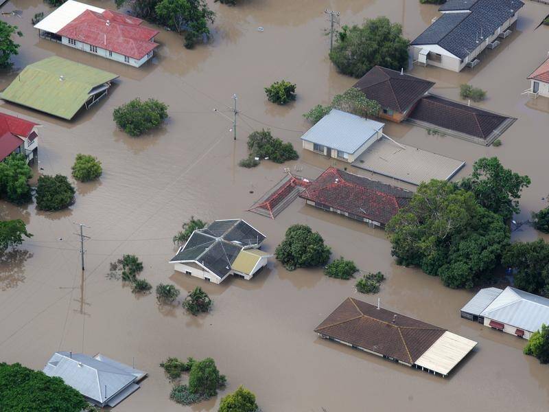 Victims of Queensland's 2011 floods have been awarded $440 million in a partial settlement.