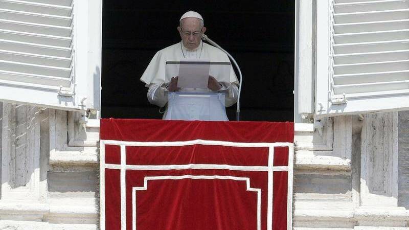 LETTER TO VICTIMS: Pope Francis has issued a letter where he has apologised to the victims of child sexual abuse. Photo: FILE